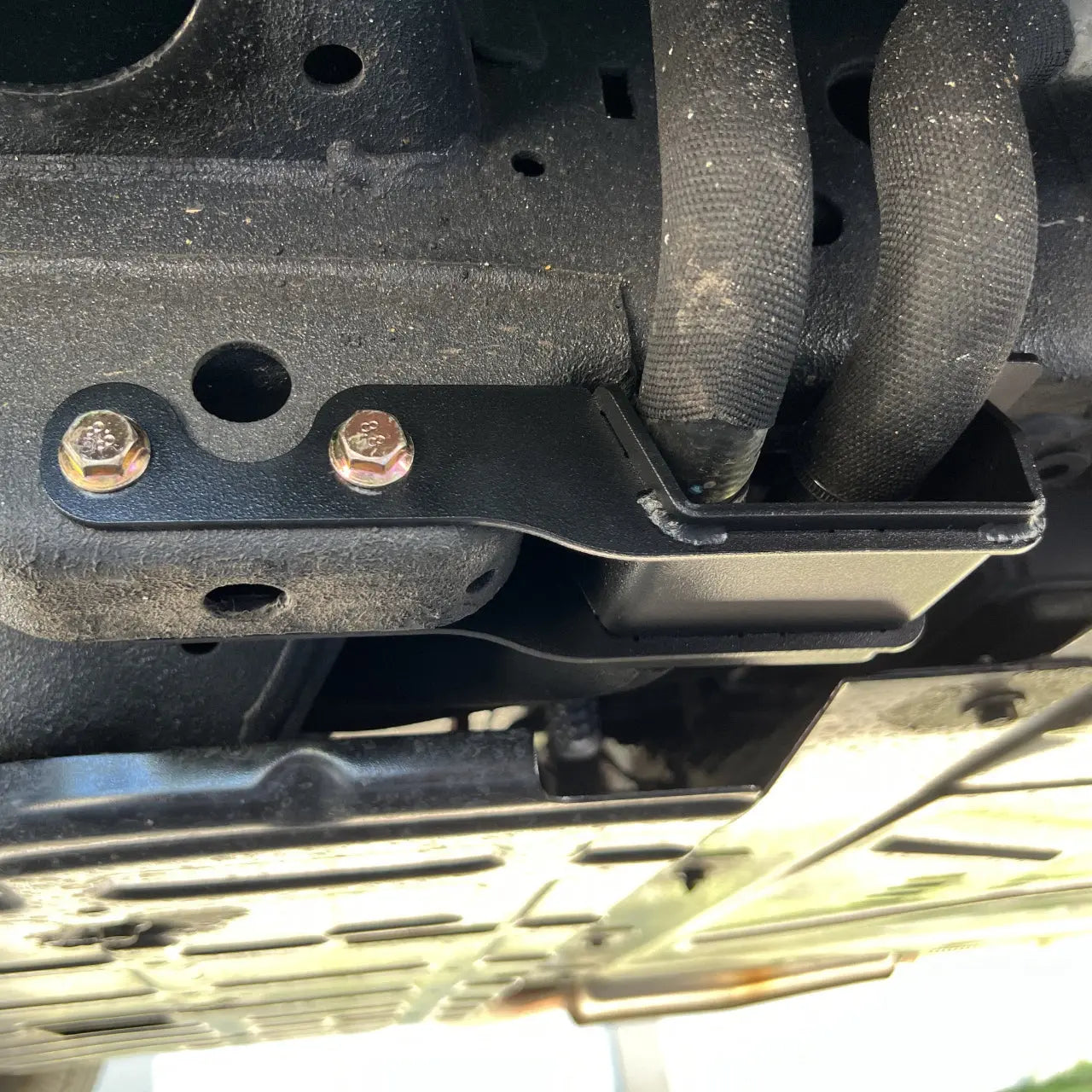 Underbody Coolant Hose Guard For BYD Shark 6