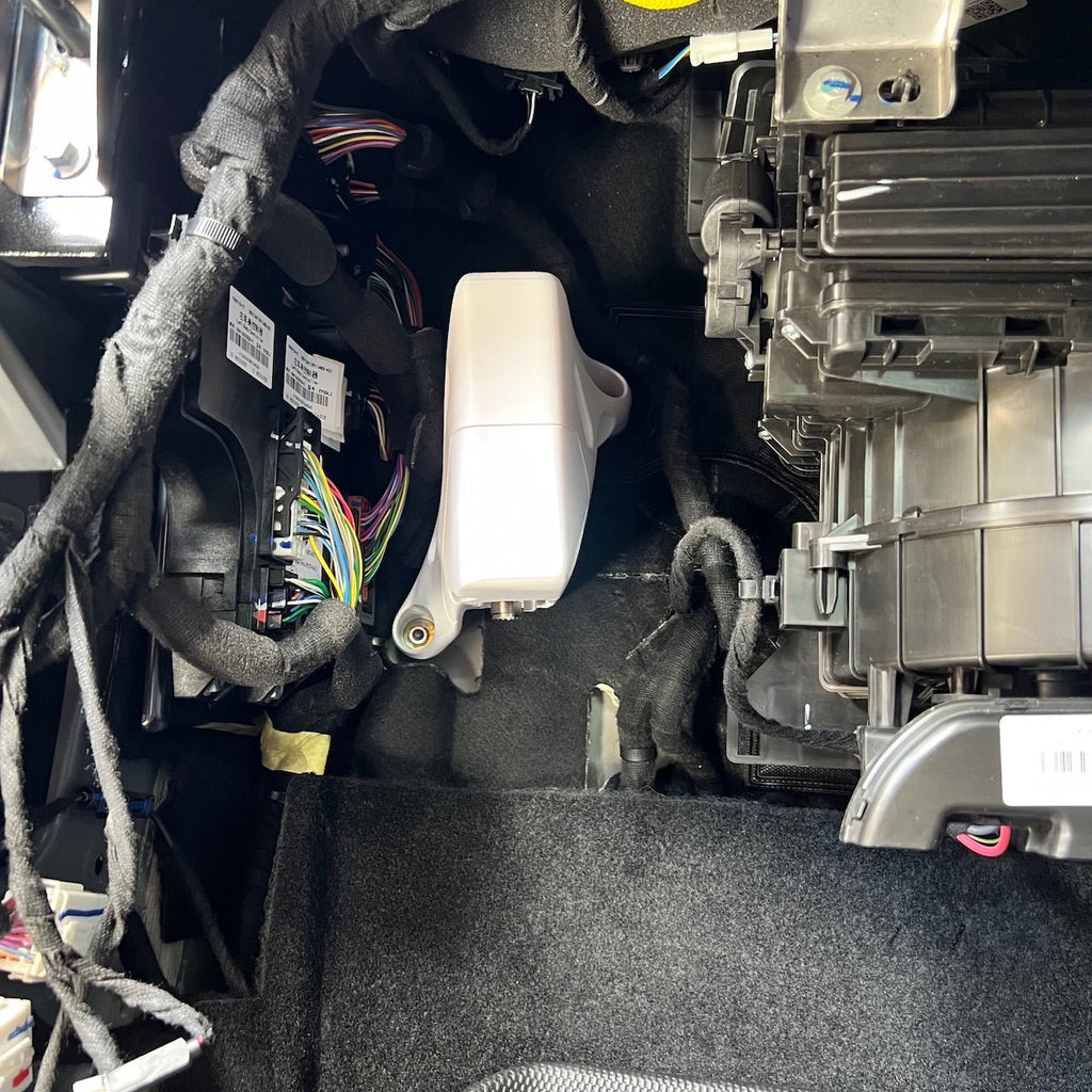 XRS-370C UHF Mounting Enclosure For BYD Shark 6